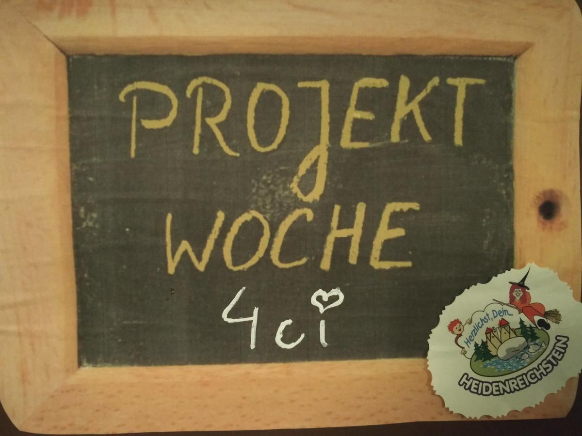 Pension & Reitstall Inghofer Heidenreichstein Exteriör bild